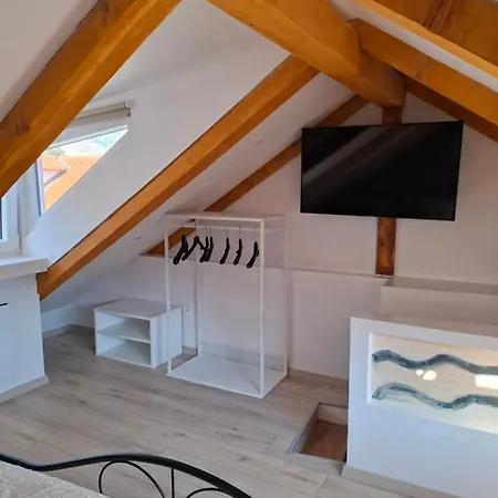 Heaven - Ocean And Old Town View Apartment